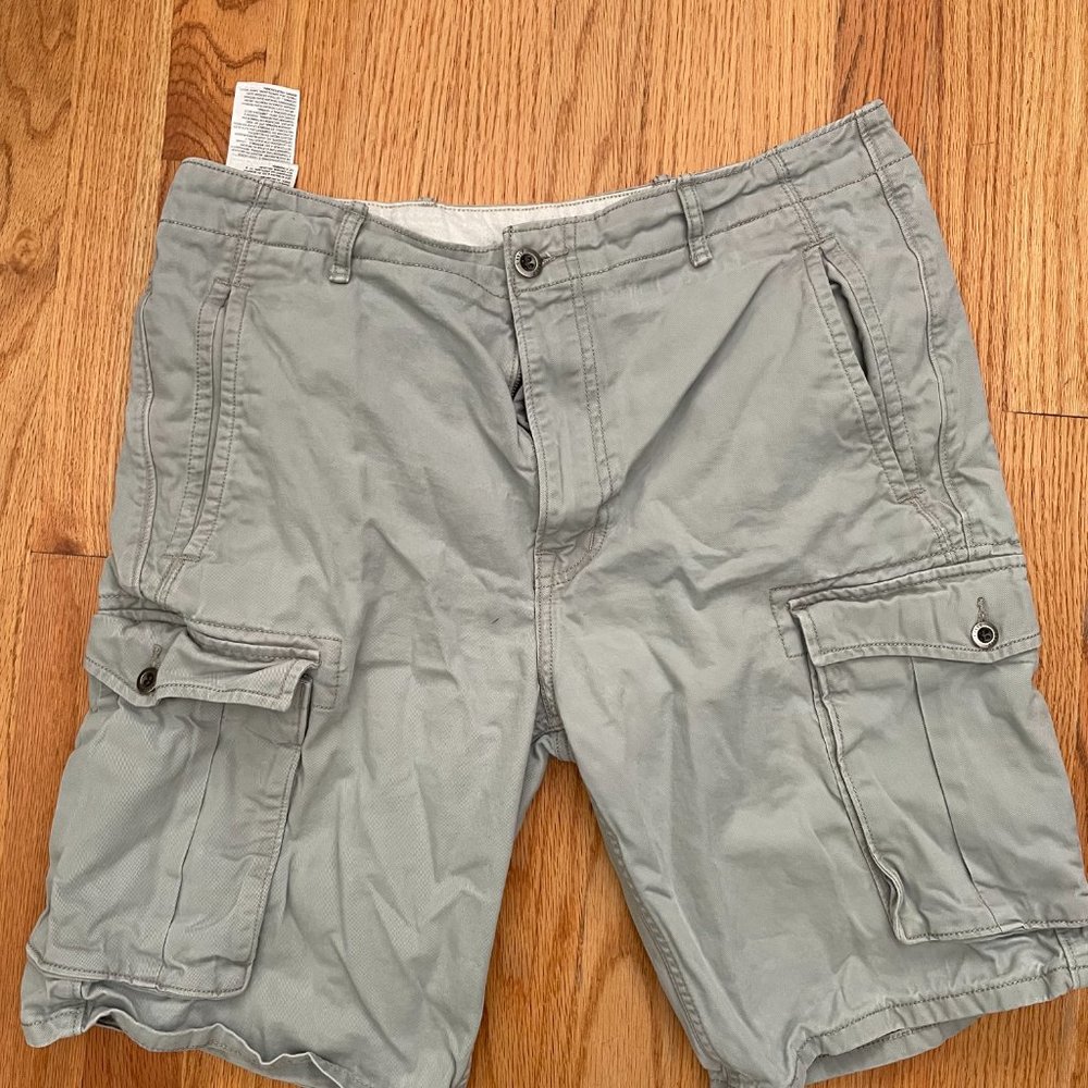 Levi's Tan Baggy Shorts